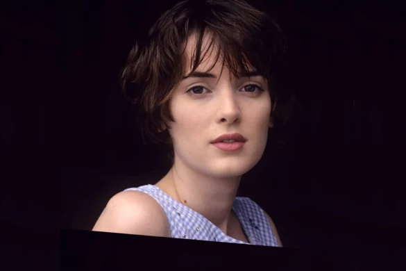 Short Hair Winona Ryder